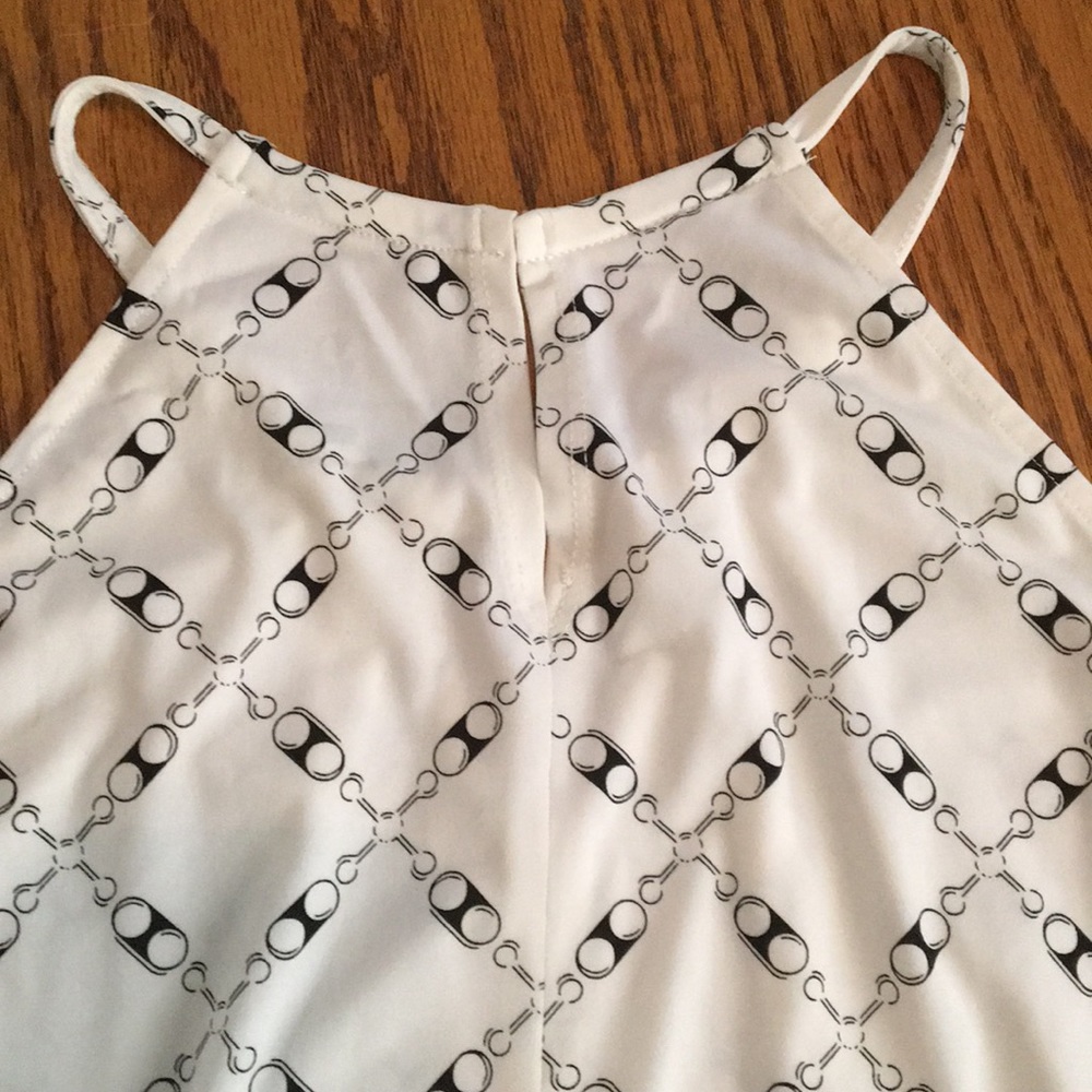 New York and company brand sleeveless top Sz L
